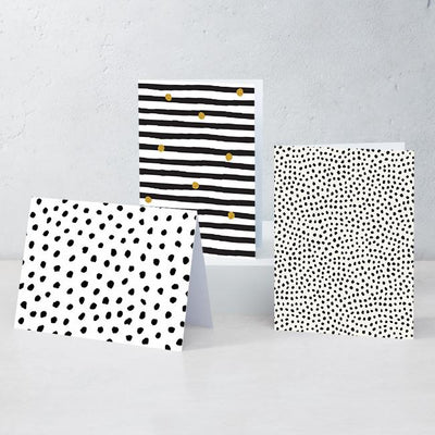 Boxed Assortment of 15 Cards: Black Set