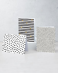 Boxed Assortment of 15 Cards: Black Set