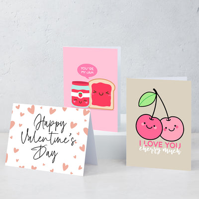 Boxed Assortment of 15 Cards: Valentine's Day Set