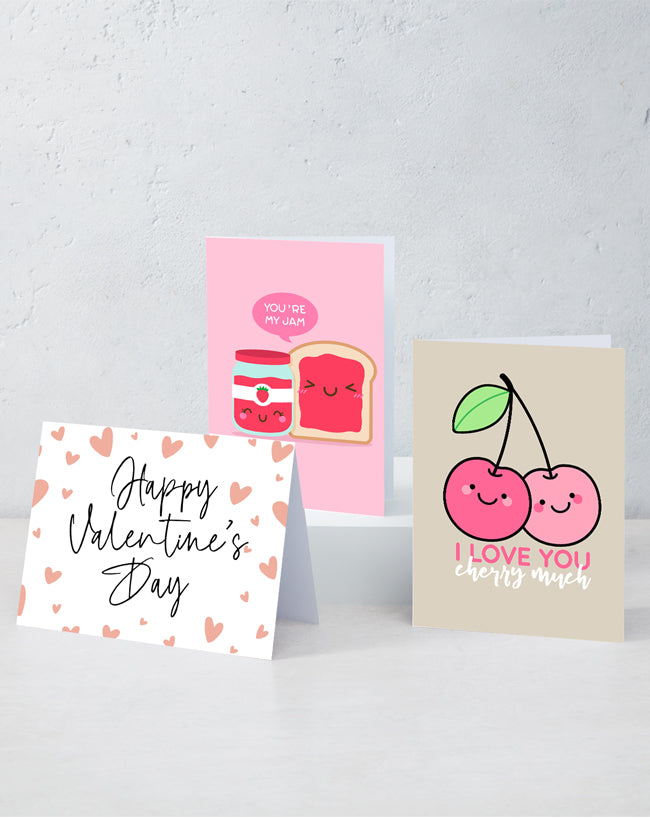Boxed Assortment of 15 Cards: Valentine's Day Set